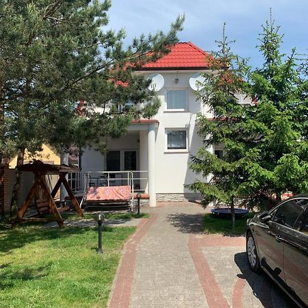 Bed and Breakfast Комфортабельный Коттедж Świtaź Zewnętrze zdjęcie