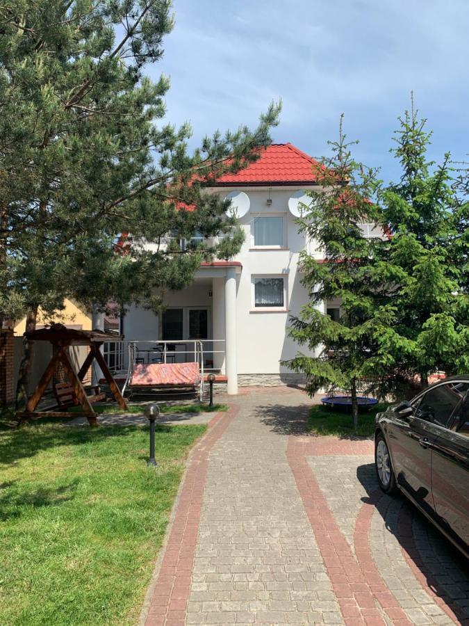 Bed and Breakfast Комфортабельный Коттедж Świtaź Zewnętrze zdjęcie