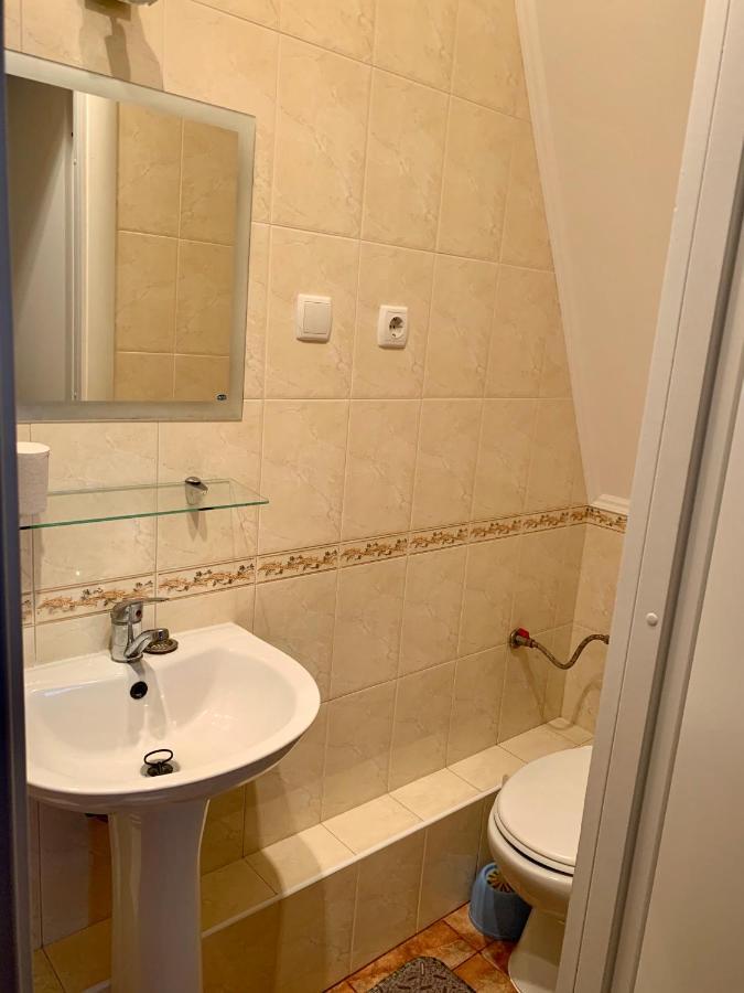 Bed and Breakfast Комфортабельный Коттедж Świtaź Zewnętrze zdjęcie